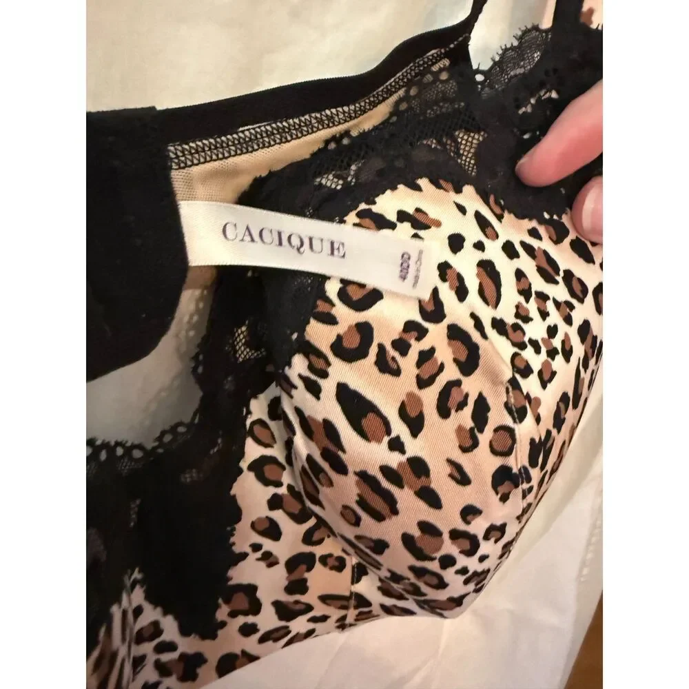 NWOT Soma Underwire Bra